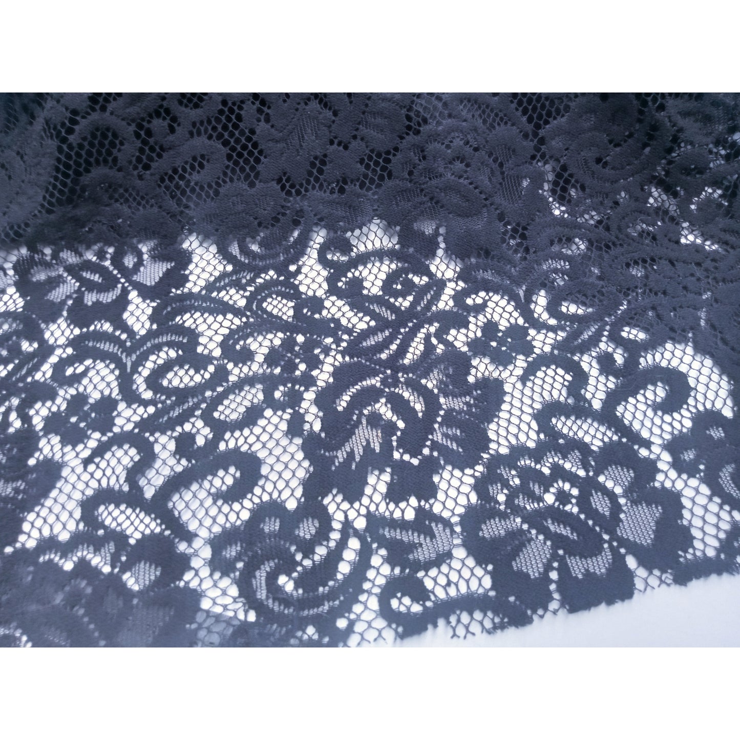 Sophia floral lace -black