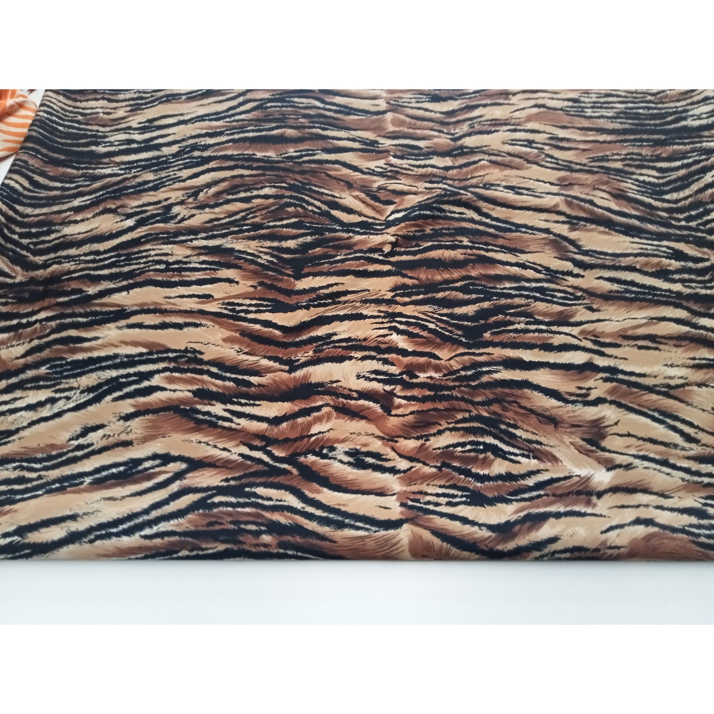 Tiger printed crepe fabric - 2.80mtrs