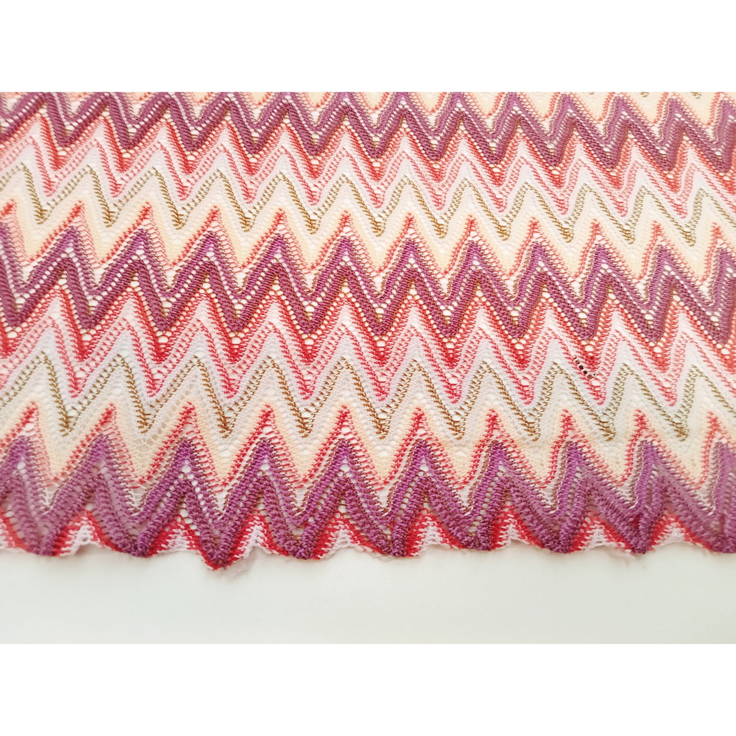 Cindy - chevron knit -sold by 1/2mtr