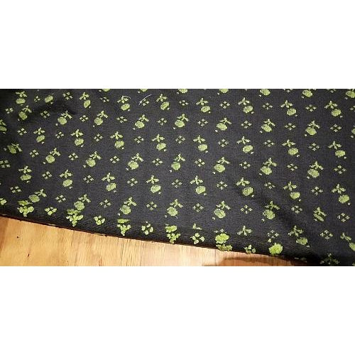 floral design knit - sold by 1/2mtr