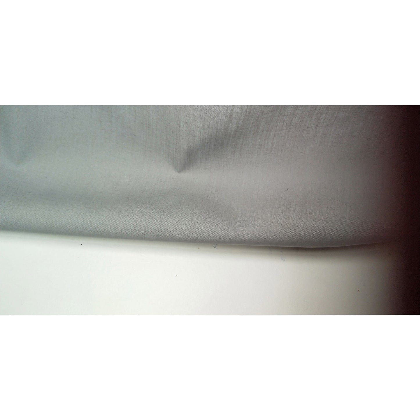 woven poplin fabric - sold by 1/2mtr