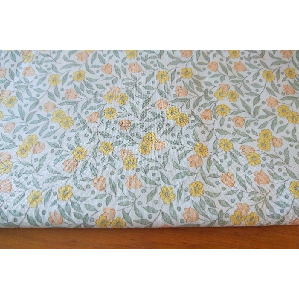 Floral printed woven fabric - sold by 1/2mtr