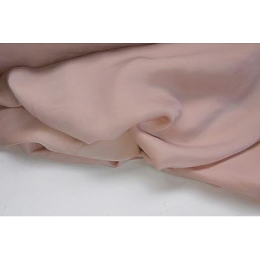 Blush- flowy woven satin