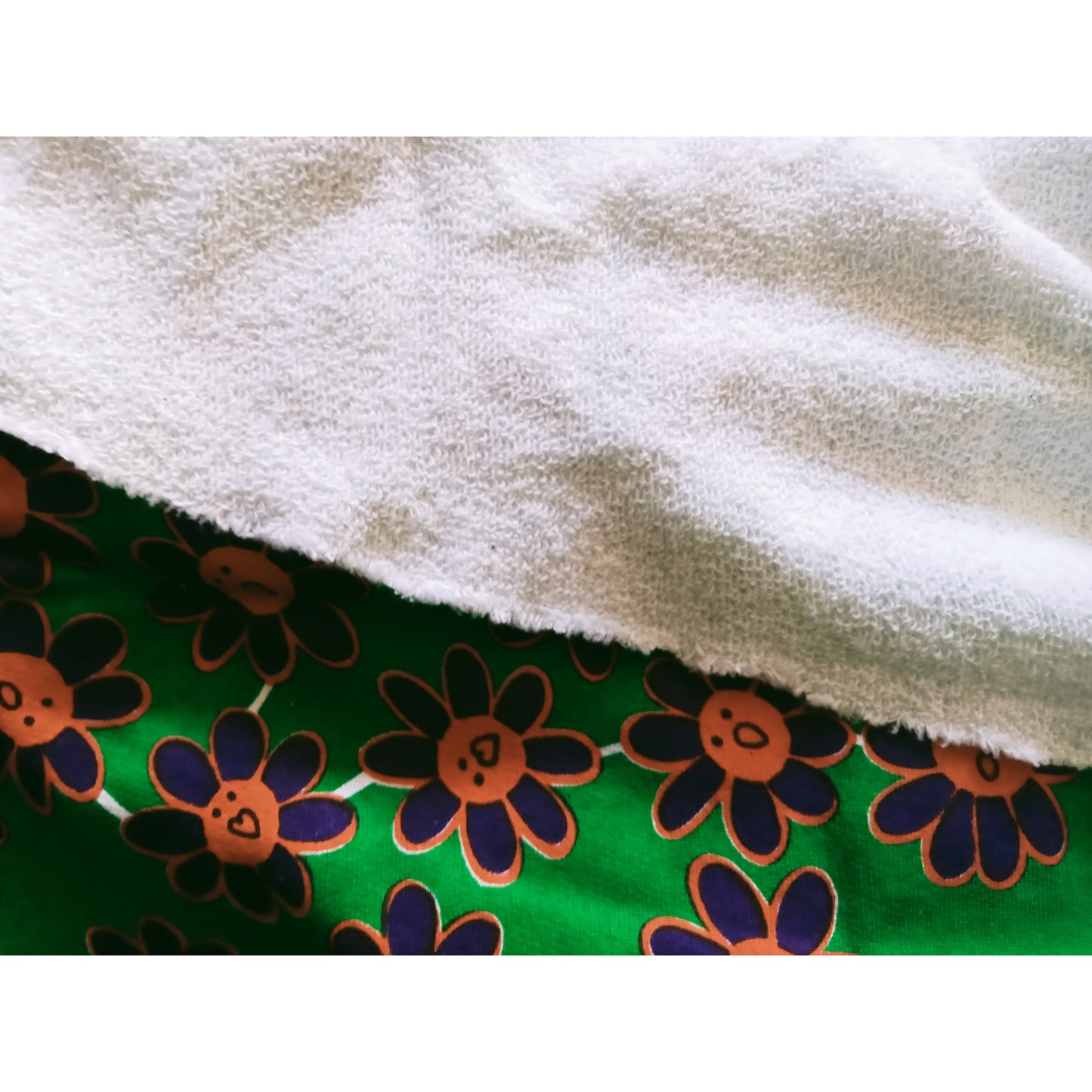 Daisies - unbrushed fleece knit fabric- sold by 1/2mtr