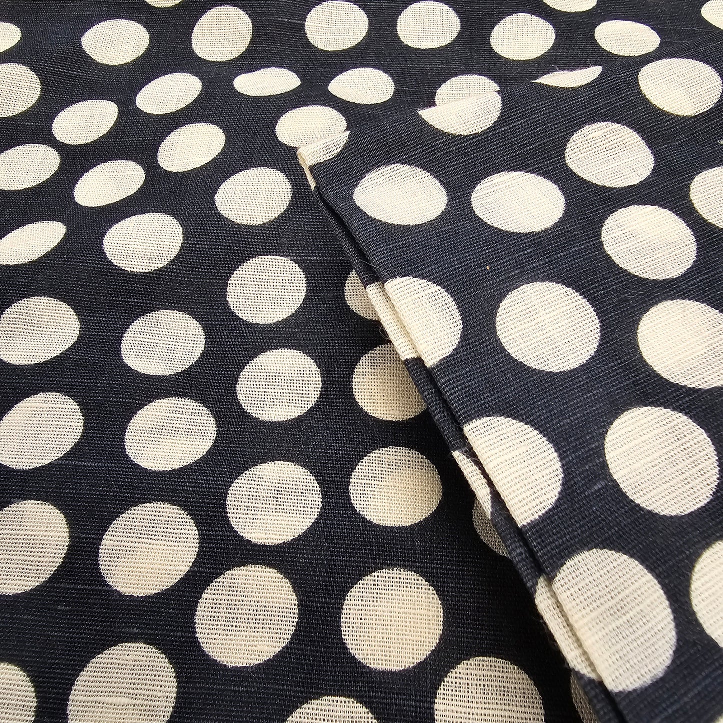 Paula- polka dot cotton/linen fabric - sold by 1/2mtr