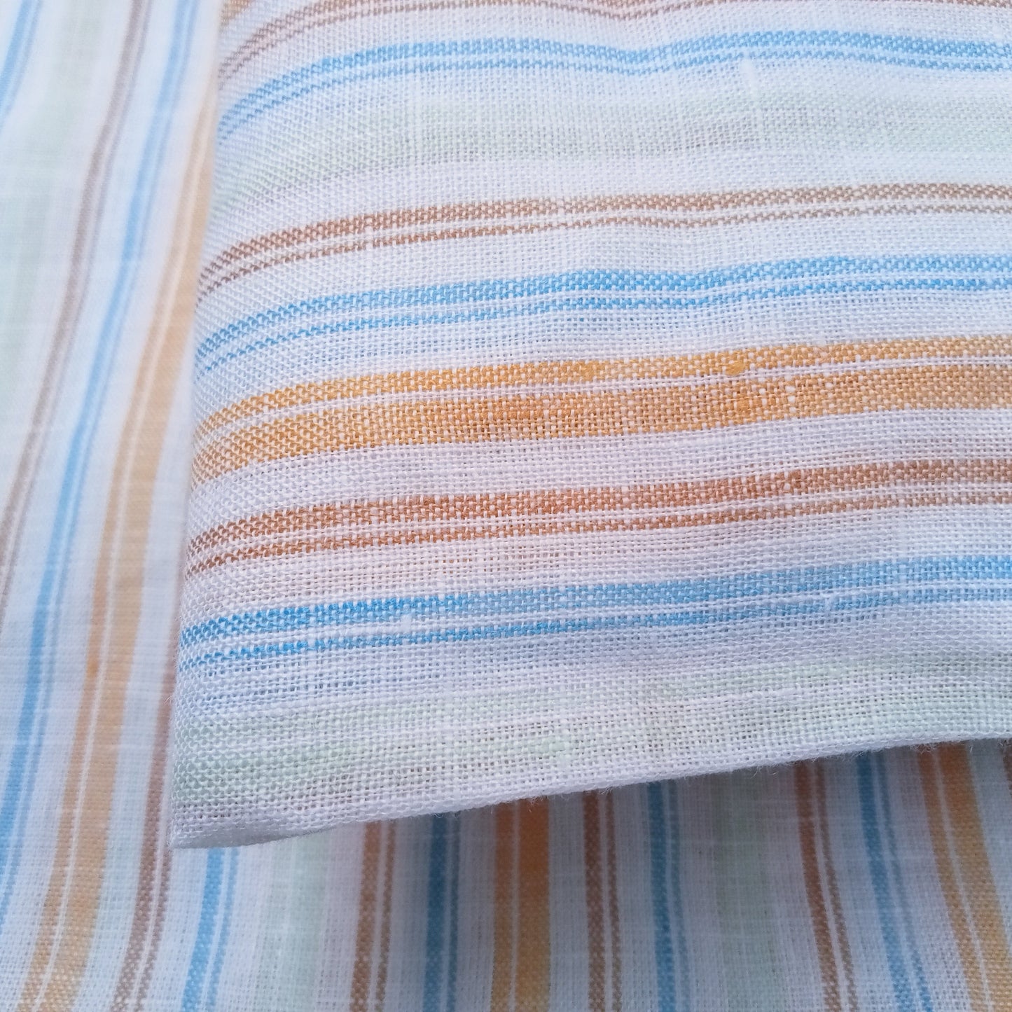 yarn dyed striped linen - sold by 1/2mtr
