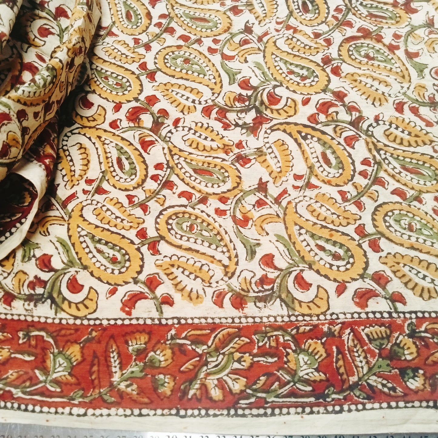 Indian cotton paisley design - 1.50mtrs