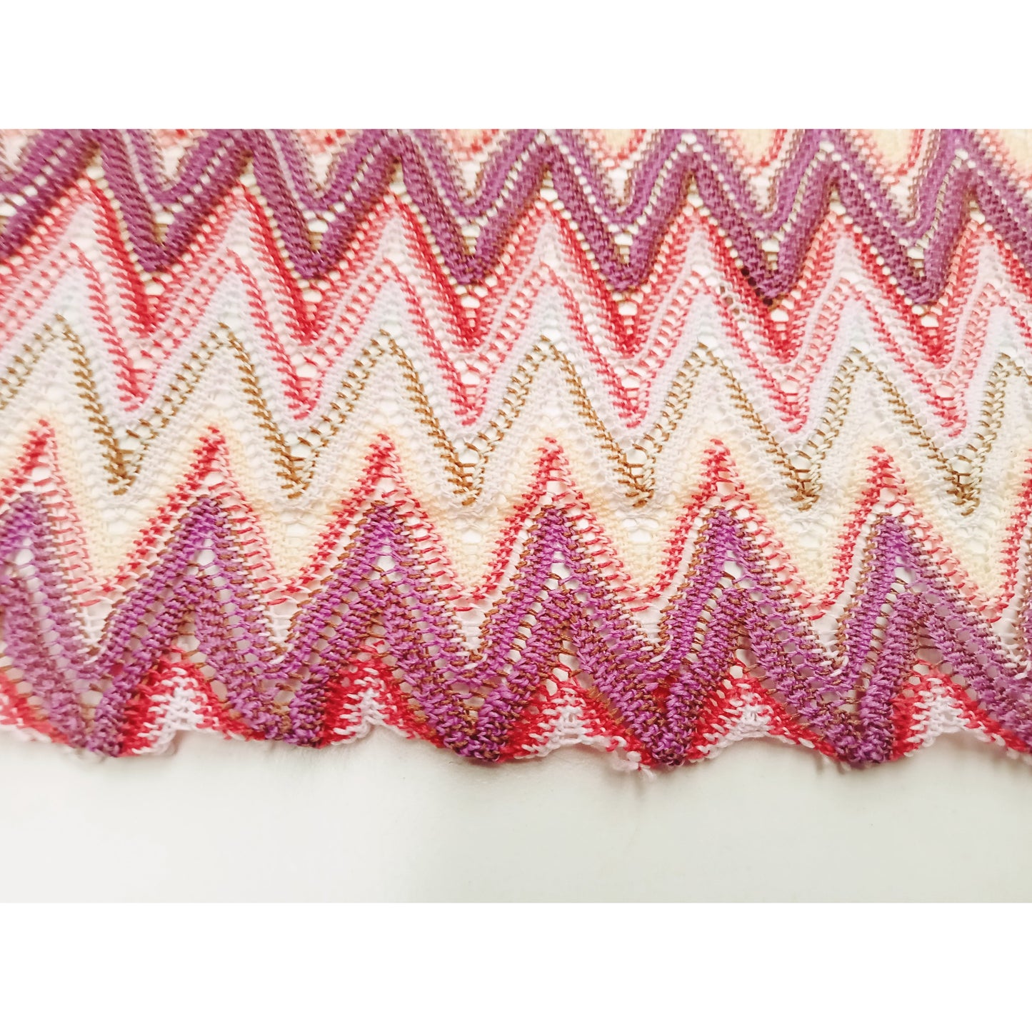 Cindy - chevron knit -sold by 1/2mtr