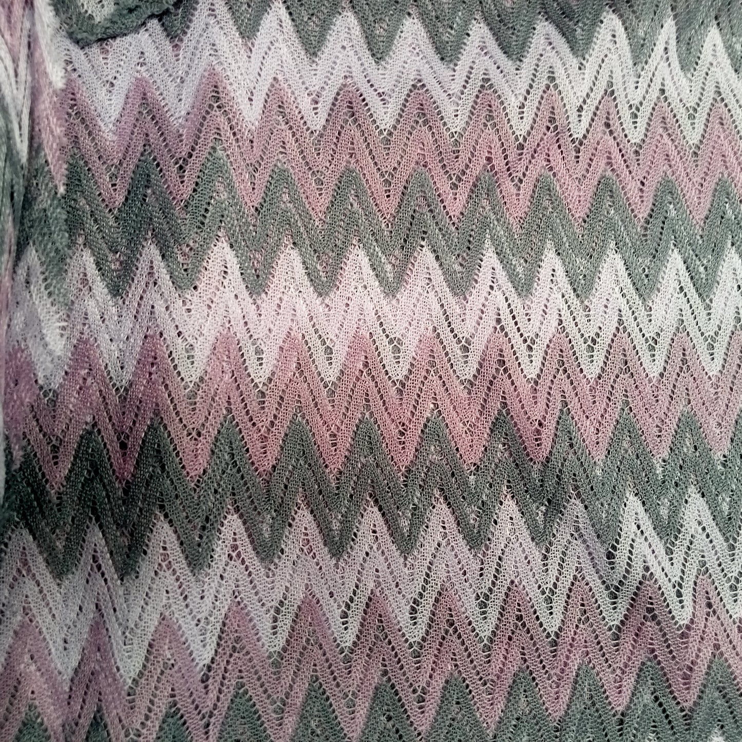 Tania - chevron knit - sold by 1/2mtr