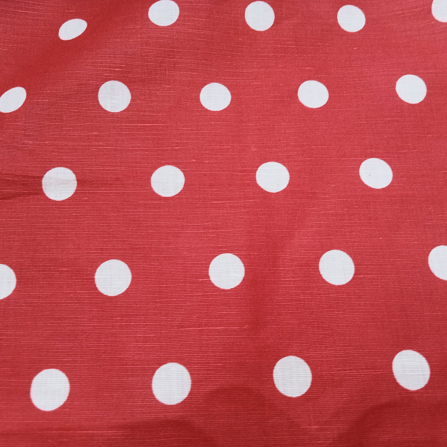 Ruby - polka dot cotton linen - sold by 1/2mtr