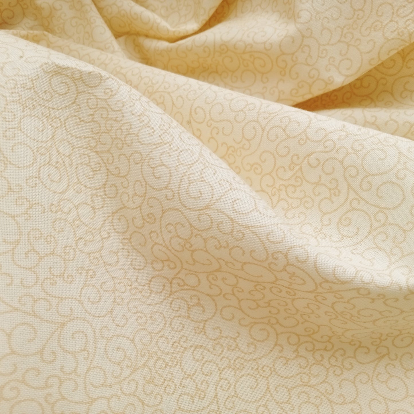 Curls printed woven cotton - 1.70mtrs