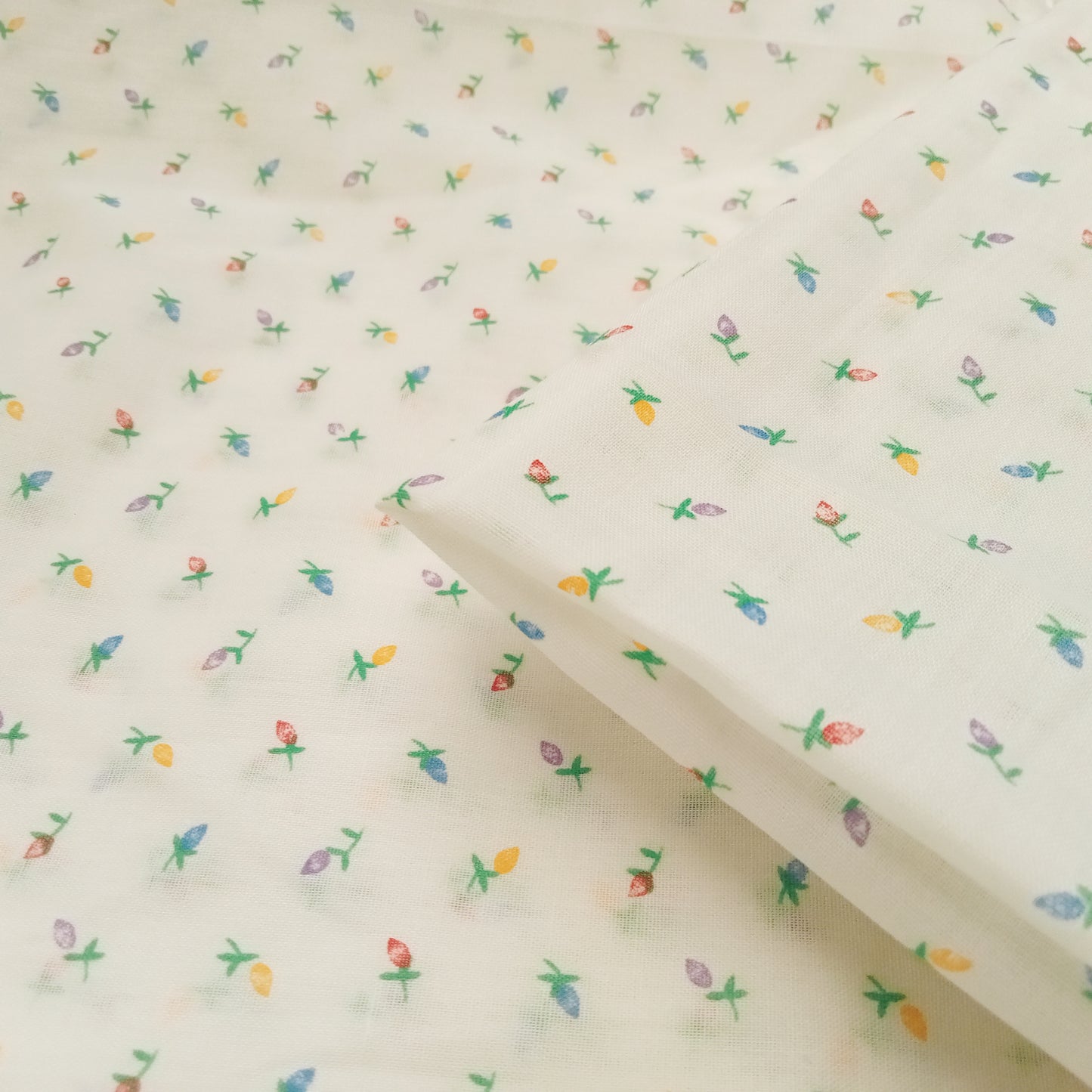 Bulb floral printed cotton fabric - 1.80mtrs