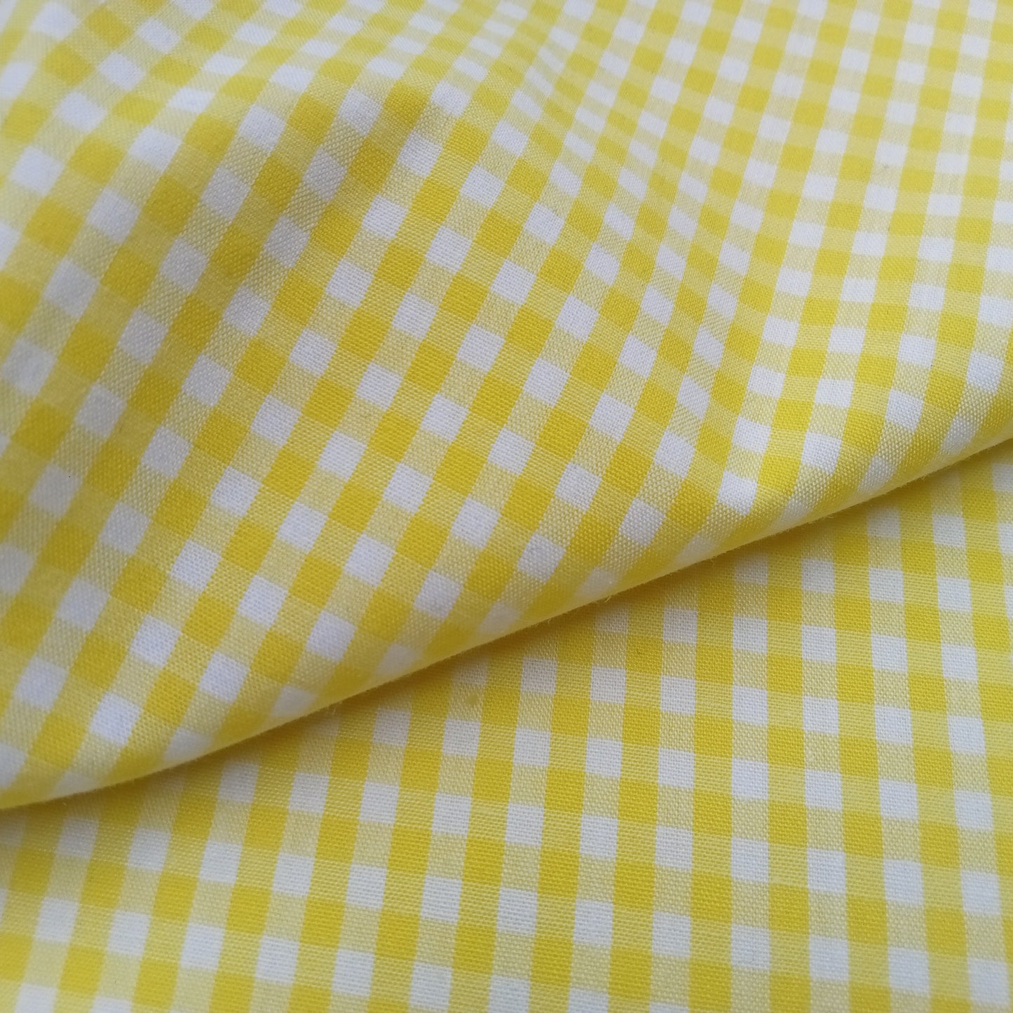 Yellow/white 1/8" poly/cotton gingham - sold by 1/2mtr
