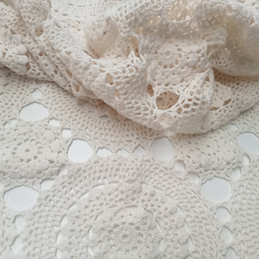 Vintage crochet tablecloth - 2.30mtrs