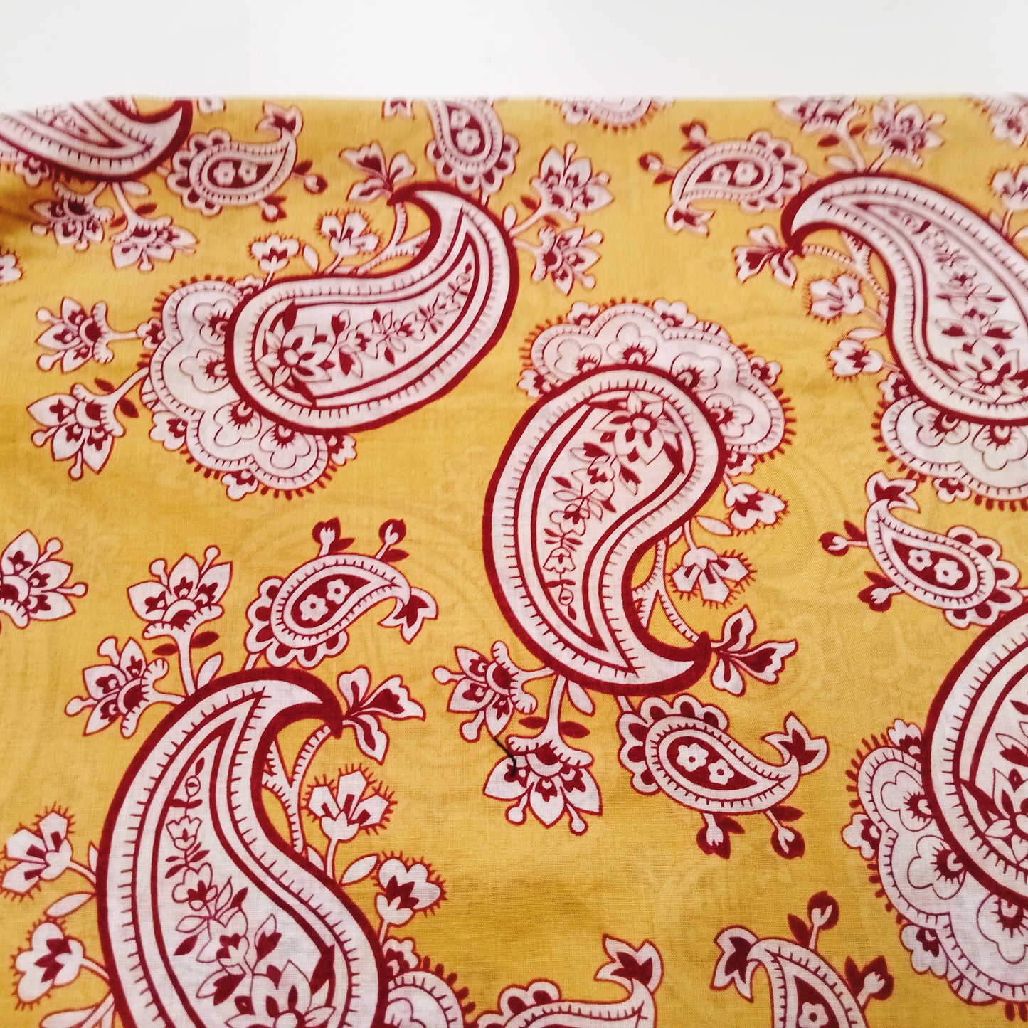 Paisley printed cotton voile - 2.00mts