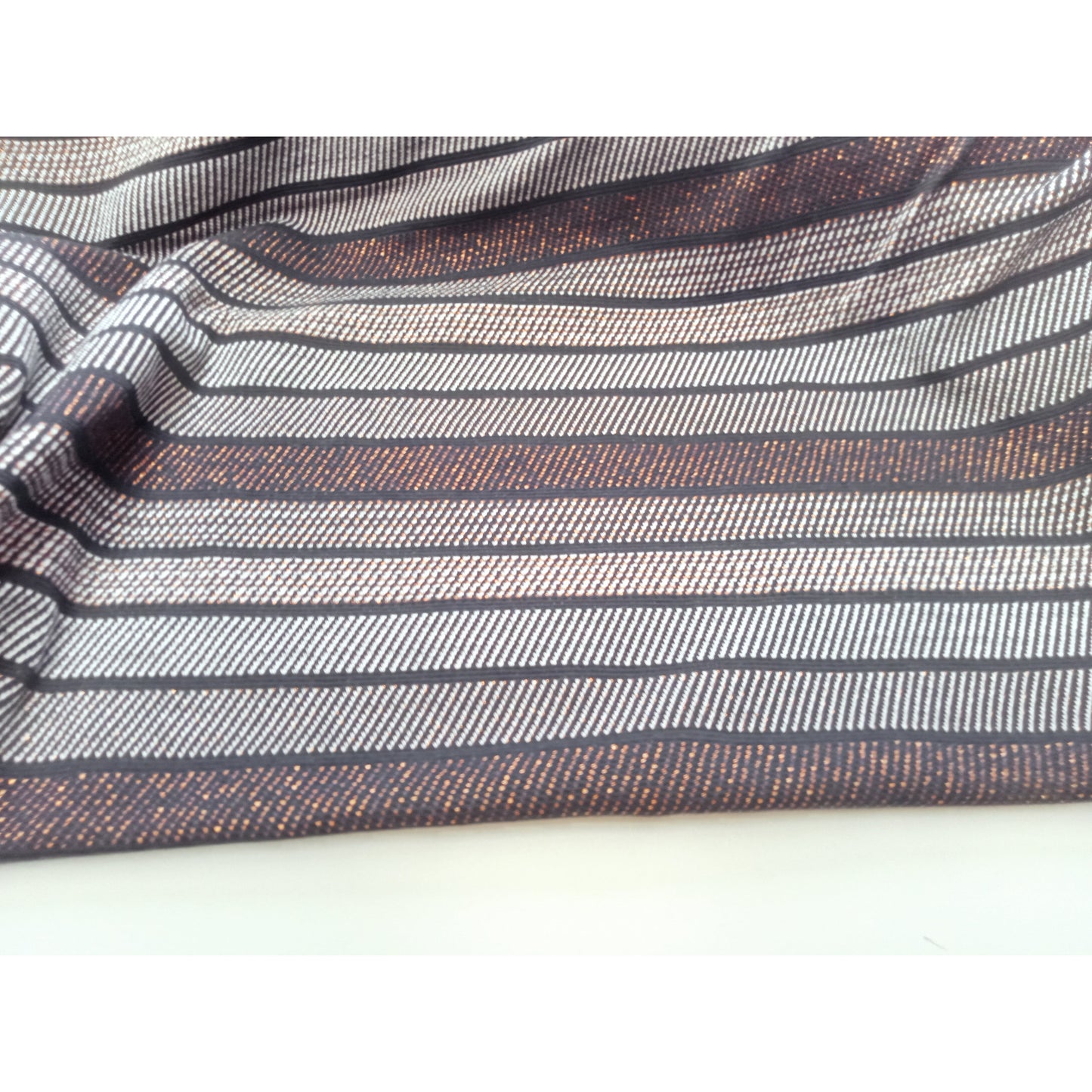 Terry- striped metallic knit